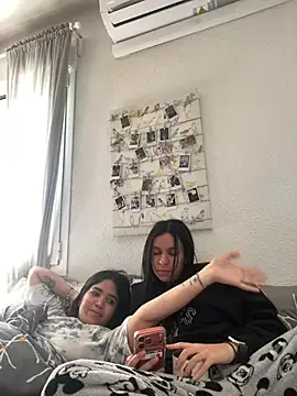 Genblan online show from March 22, 2026, 1:12 pm