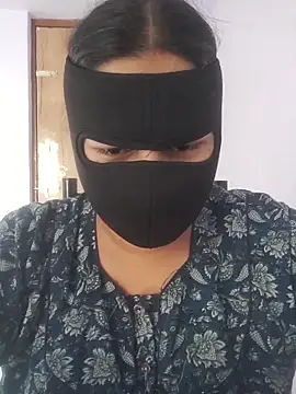 Tamillaxmi12 online show from April 13, 2026, 2:26 am