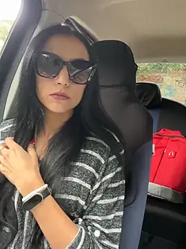 anamaria04 online show from March 31, 2026, 1:35 pm