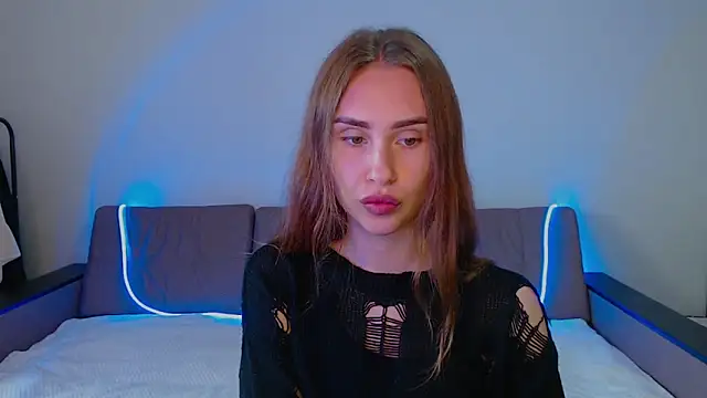 Snapshot of yourameliaa chatting on April 21, 2026, 12:12 pm yourameliaa online show from April 21, 2026, 12:12 pm