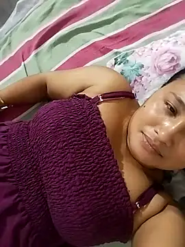 Snapshot of Rashi_bhabi chatting on May 11, 2026, 3:18 pm Rashi bhabi online show from May 11, 2026, 3:18 pm