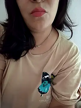 Meluxxx online show from April 9, 2026, 6:36 pm