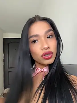 Bella Smithe online show from June 5, 2026, 4:13 pm