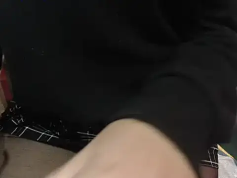 lolit cat online show from March 28, 2026, 12:00 am