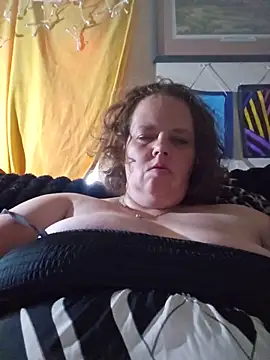 Purplesparkle1 online show from June 5, 2026, 5:07 pm
