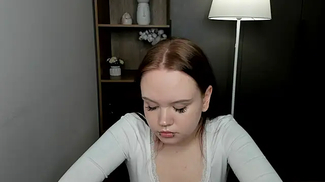 LeahAllsop online show from March 3, 2026, 8:43 am