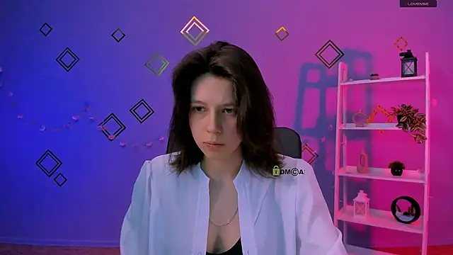 aria wild  online show from April 23, 2026, 7:04 pm