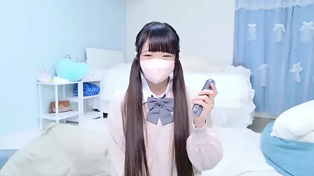Snapshot of Hime_na chatting on May 31, 2026, 12:44 pm Hime na online show from May 31, 2026, 12:44 pm
