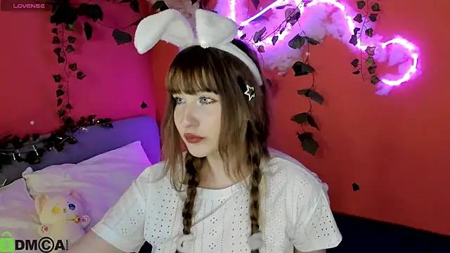 moonlight  67 online show from April 15, 2026, 11:27 am