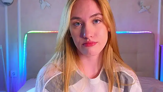 JenniferCamprell online show from April 9, 2026, 7:20 pm