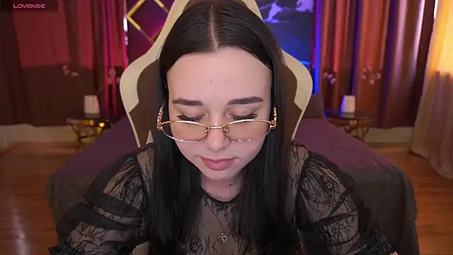 TorrySrar online show from March 24, 2026, 1:44 pm