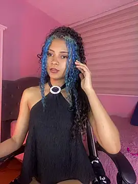 Snapshot of Franchezcaa_ chatting on April 14, 2026, 12:54 pm Franchezcaa online show from April 14, 2026, 12:54 pm