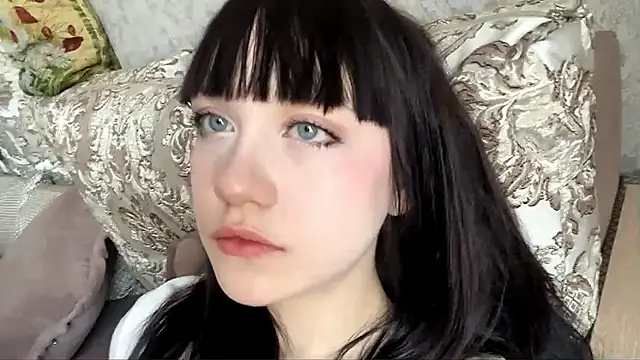 LoidaTrytten online show from March 13, 2026, 1:16 pm