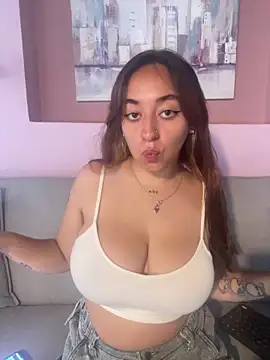 Im Luuu online show from March 10, 2026, 1:37 pm