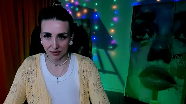 MonicaRiley online show from March 21, 2026, 11:47 am