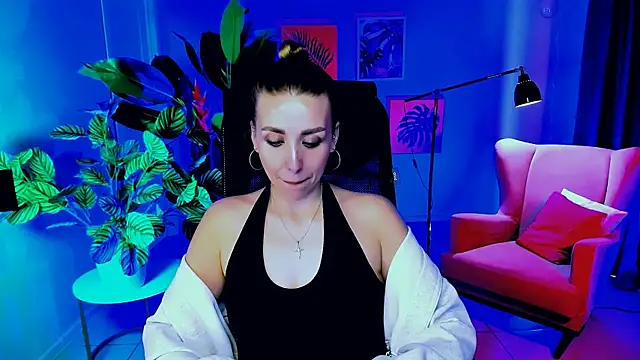 MonicaRiley online show from April 7, 2026, 11:01 am