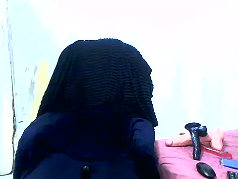 Snapshot of Nastyviola27 chatting on May 26, 2026, 9:35 pm Nastyviola27 online show from May 26, 2026, 9:35 pm