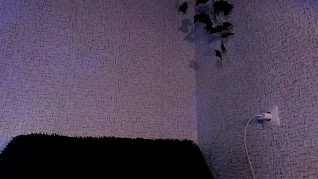 Snapshot of Robin_harrington chatting on August 2, 2026, 7:44 pm Robin harrington online show from August 2, 2026, 7:44 pm