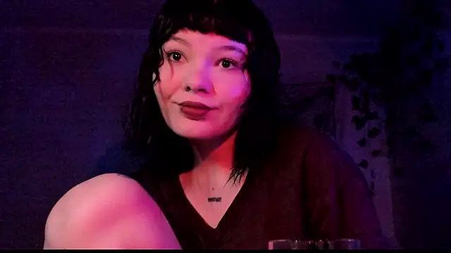 Snapshot of Robin_harrington chatting on July 7, 2026, 9:18 pm Robin harrington online show from July 7, 2026, 9:18 pm