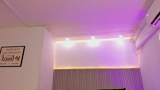 Snapshot of ashvalentine_ chatting on July 3, 2026, 7:42 pm ashvalentine online show from July 3, 2026, 7:42 pm