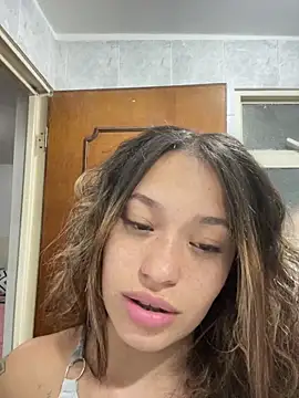 Snapshot of Baby_Pink_Love chatting on May 5, 2026, 2:47 am Baby Pink Love online show from May 5, 2026, 2:47 am