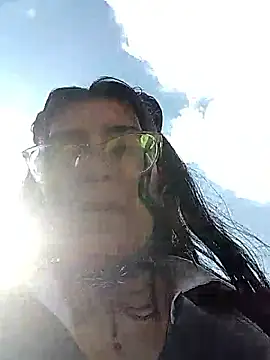 jaade doll online show from March 7, 2026, 1:38 pm