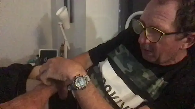 MrBombasticxxx online show from March 6, 2026, 7:53 pm