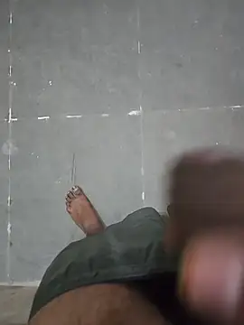 bigbuldgee online show from April 5, 2026, 4:19 am