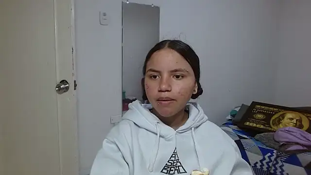 Snapshot of kimmyfuckass chatting on July 11, 2026, 1:33 pm kimmyfuckass online show from July 11, 2026, 1:33 pm