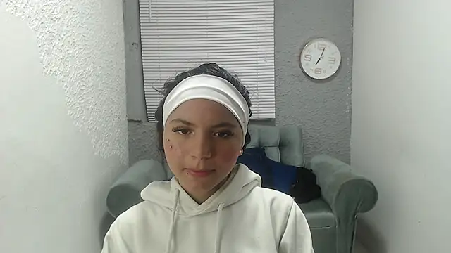 Snapshot of kimmyfuckass chatting on May 6, 2026, 12:42 pm kimmyfuckass online show from May 6, 2026, 12:42 pm
