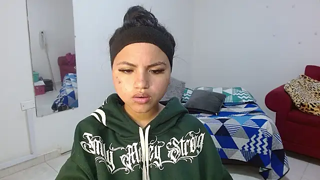 Snapshot of kimmyfuckass chatting on June 20, 2026, 1:27 pm kimmyfuckass online show from June 20, 2026, 1:27 pm