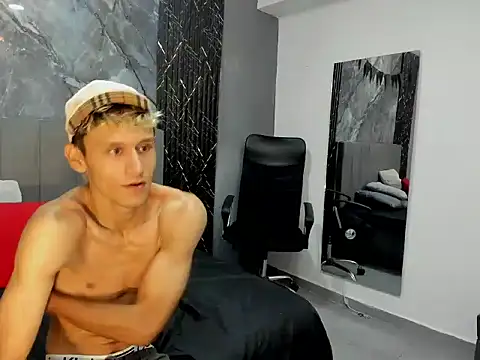 TedyX99 online show from April 16, 2026, 3:35 pm