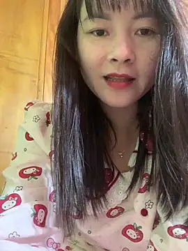 Little Muse78 online show from April 18, 2026, 5:21 am