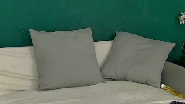 Snapshot of SkinnyNatty chatting on July 19, 2026, 3:59 am SkinnyNatty online show from July 19, 2026, 3:59 am
