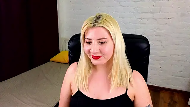 Snapshot of AdaGates chatting on March 4, 2026, 3:20 pm AdaGates online show from March 4, 2026, 3:20 pm