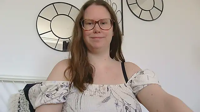 CelineThompson online show from March 7, 2026, 11:05 am