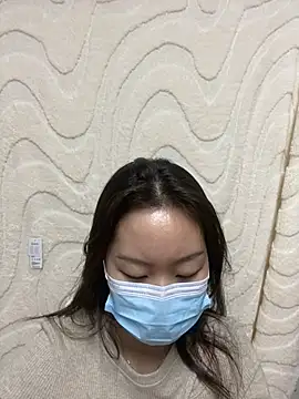 Snapshot of zrpczl1134 chatting on March 4, 2026, 7:49 am zrpczl1134 online show from March 4, 2026, 7:49 am