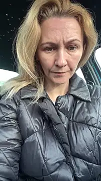 Snapshot of Secret_Ladyx chatting on March 18, 2026, 6:05 am Secret Ladyx online show from March 18, 2026, 6:05 am