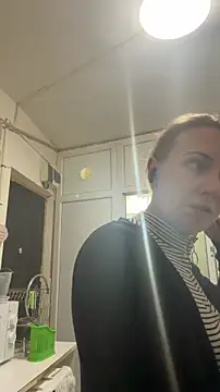 Snapshot of Secret_Ladyx chatting on May 5, 2026, 4:59 am Secret Ladyx online show from May 5, 2026, 4:59 am