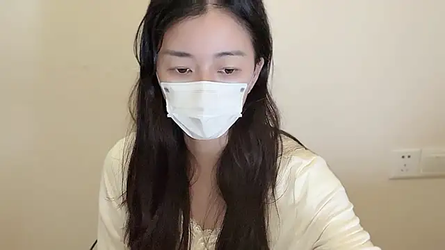 jinxiyao01 online show from May 17, 2026, 3:17 am