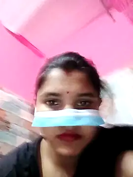 Sexy Sonniyaa online show from April 16, 2026, 6:52 pm