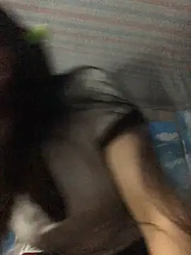 TieuVy99 online show from April 12, 2026, 2:31 pm