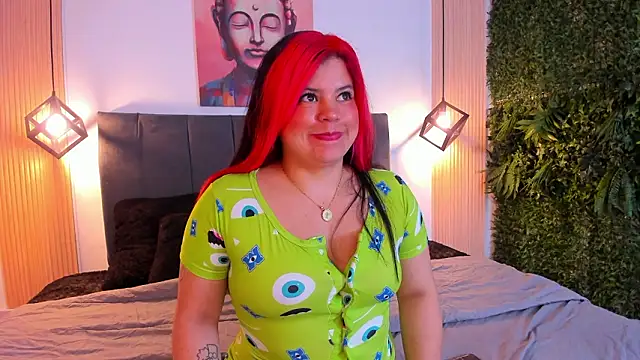 Mariee bloom online show from March 19, 2026, 3:28 am