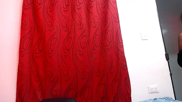 zoecute5817 online show from April 9, 2026, 1:28 pm