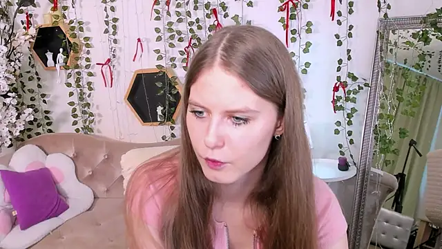 XAnytikKetX online show from March 12, 2026, 1:37 pm