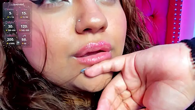 SunnyHoney  online show from April 29, 2026, 5:30 pm