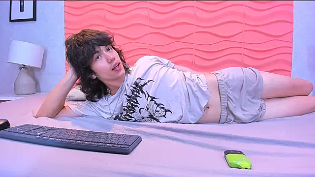 Erick Ferrer online show from April 6, 2026, 7:37 pm