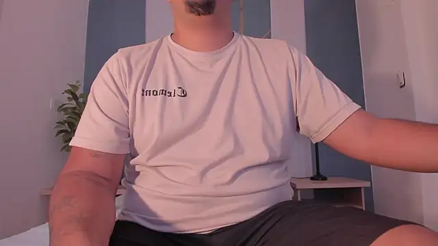 mateocollins1 online show from March 21, 2026, 1:26 pm