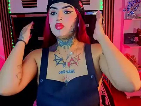 LauriInk1 online show from April 3, 2026, 2:07 am