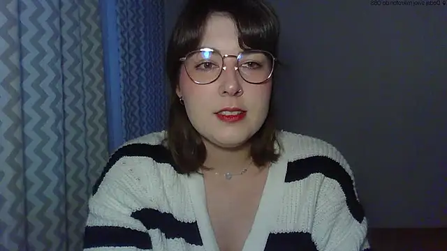 Snapshot of ClaraHard chatting on May 24, 2026, 4:18 pm ClaraHard online show from May 24, 2026, 4:18 pm